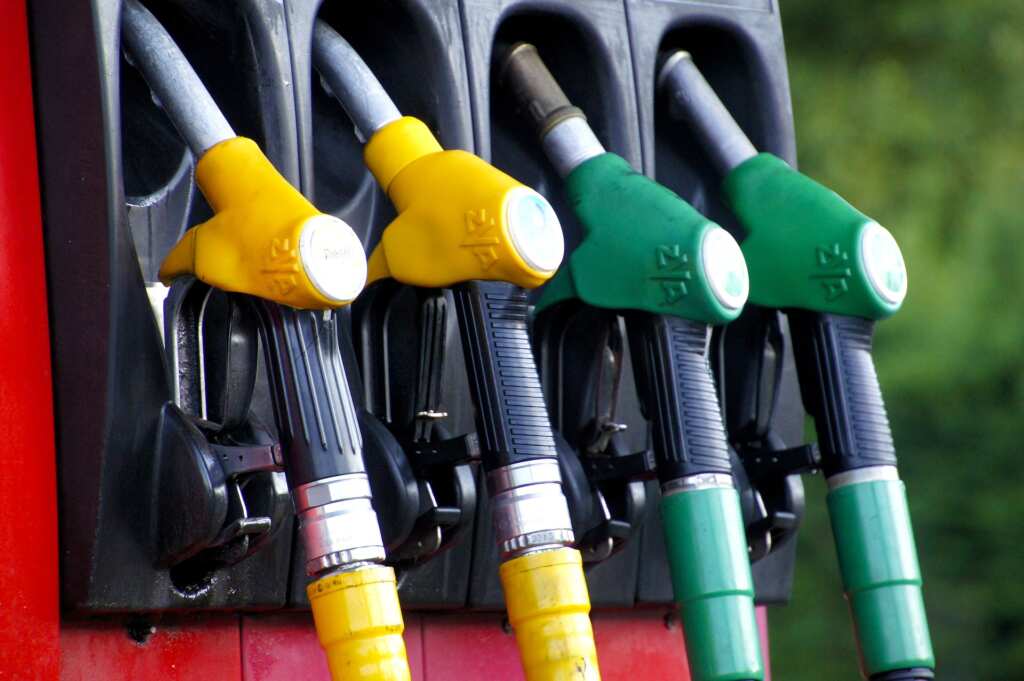 Conflicting prices of petrol in Malta by Enemed & European Commission