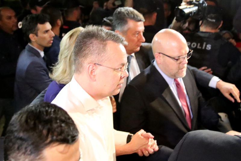 U.S. pastor Andrew Brunson and his wife Norrine arrive at the airport in Izmir