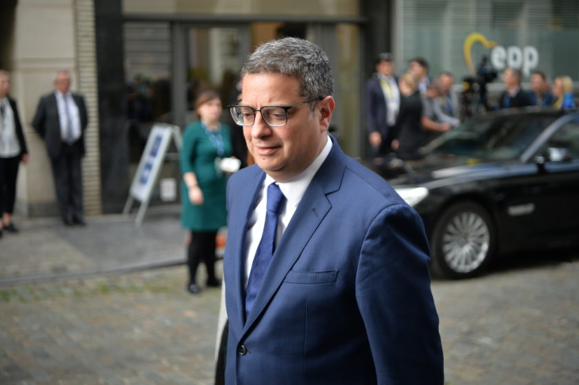 delia-repubblika-tikkritikah-georg-sapiano-jiddefendih