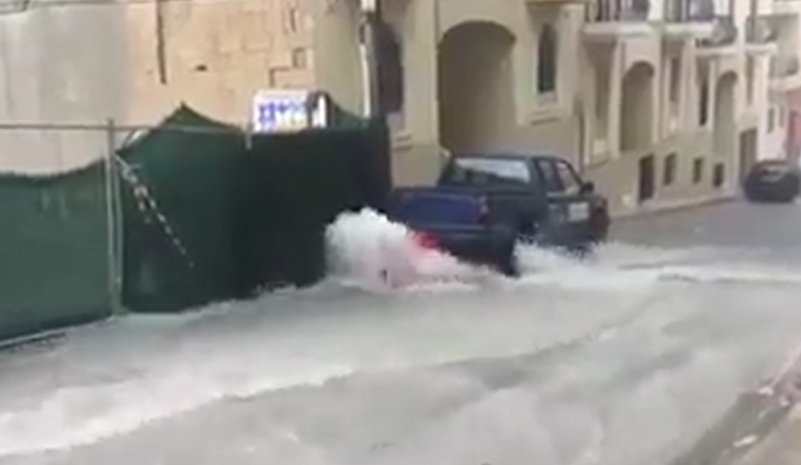 Watch Rain hits Malta; roads flood Newsbook