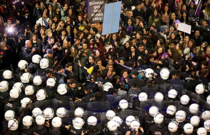 March marking International Women's Day in Istanbul