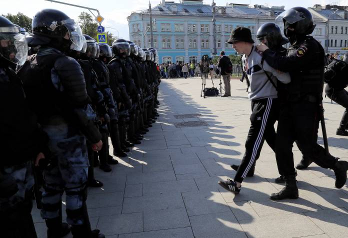 Rally calling for opposition candidates to be registered for elections to Moscow City Duma in Moscow