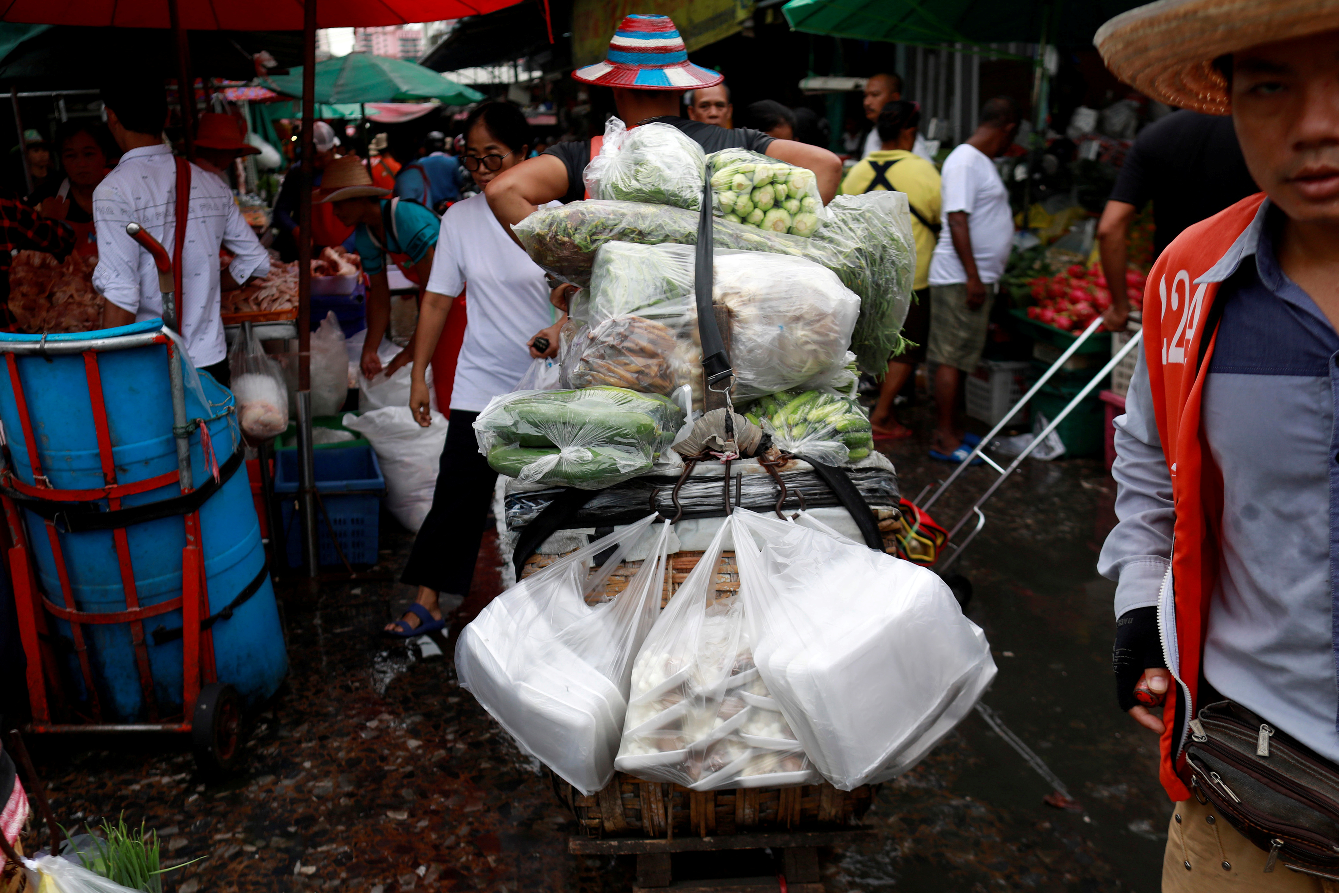 Thailand kicks off 2020 with plastic bag ban Newsbook