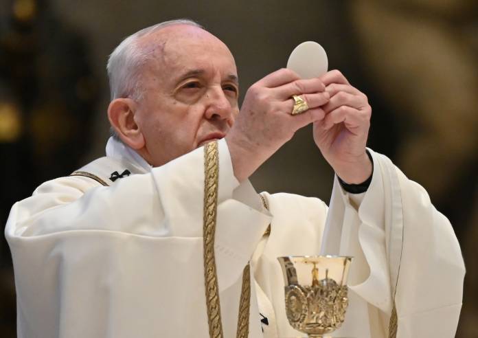 Pope Francis holds Easter Sunday Mass with no public
