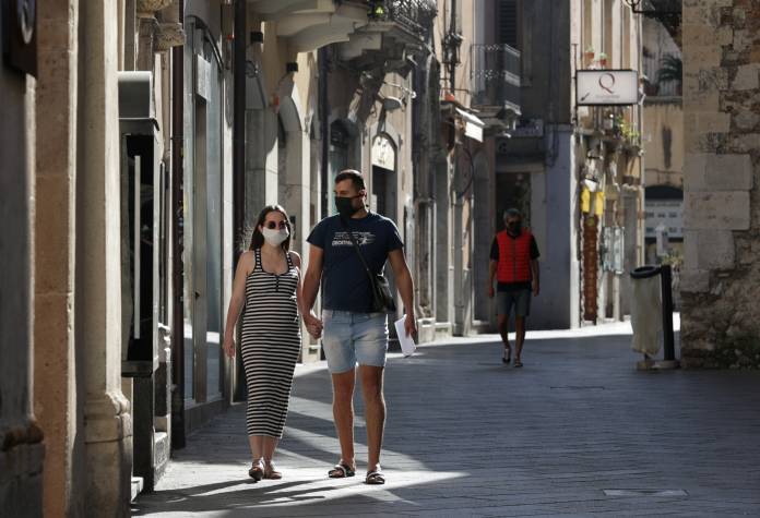 Outbreak of the coronavirus disease (COVID-19) in Taormina