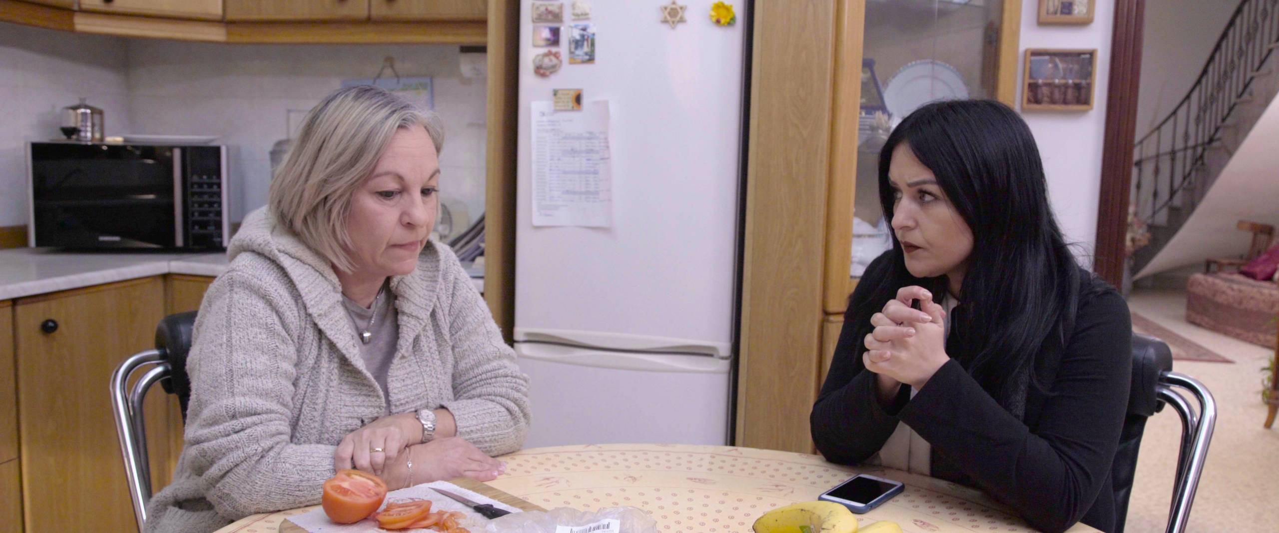 Ritratti Żviluppi ġodda fi Ħbieb u Għedewwa Newsbook