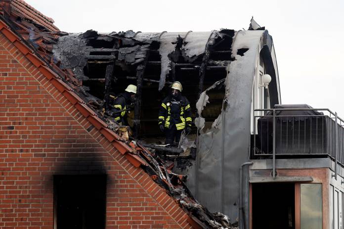 Plane crashes into a residential building in Wesel