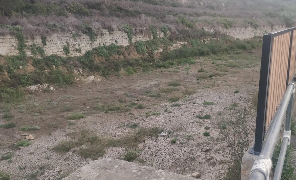 Why are Chadwick Lakes dry despite heavy rains? Newsbook
