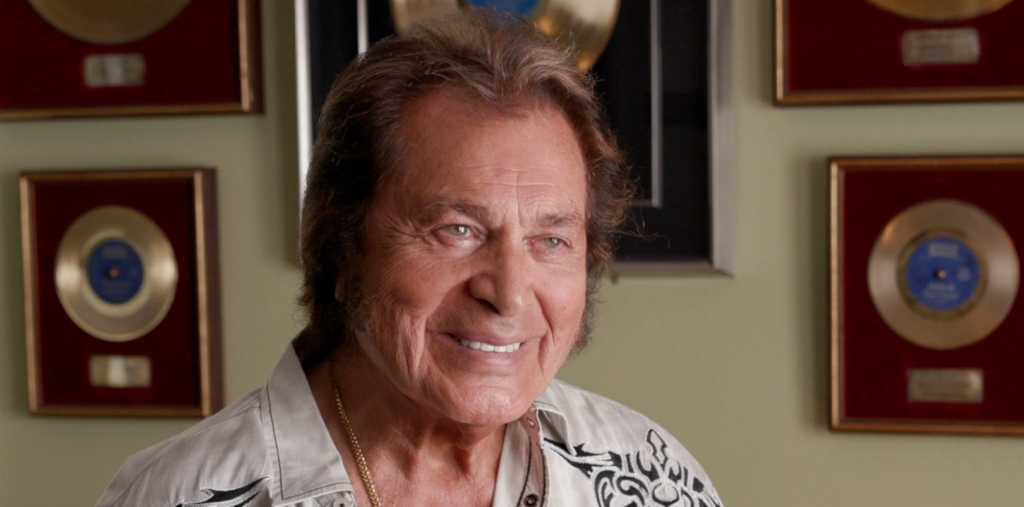 Engelbert Humperdinck pożittiv għall-Covid-19