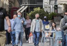 38 new Covid-19 cases reported People-wearing-face-masks-in-Valletta