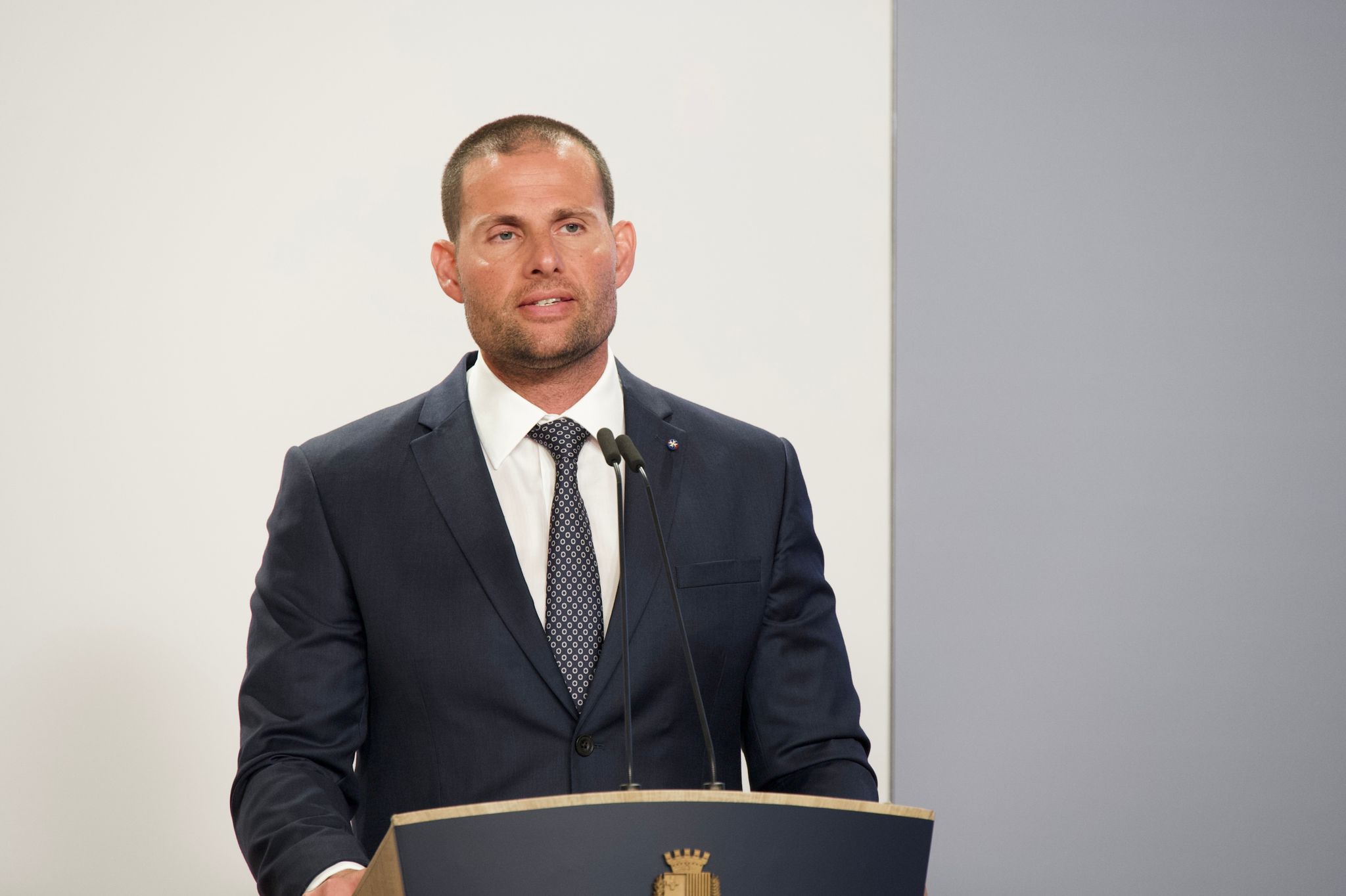 Robert A Rella €21 saved on every €35 spent on fuel, Abela claims