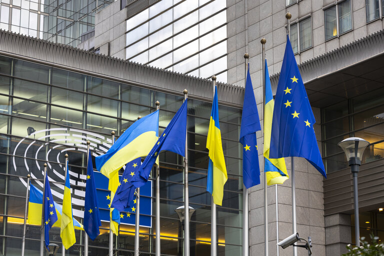 EU Bishops call for European unity and solidarity with Ukraine