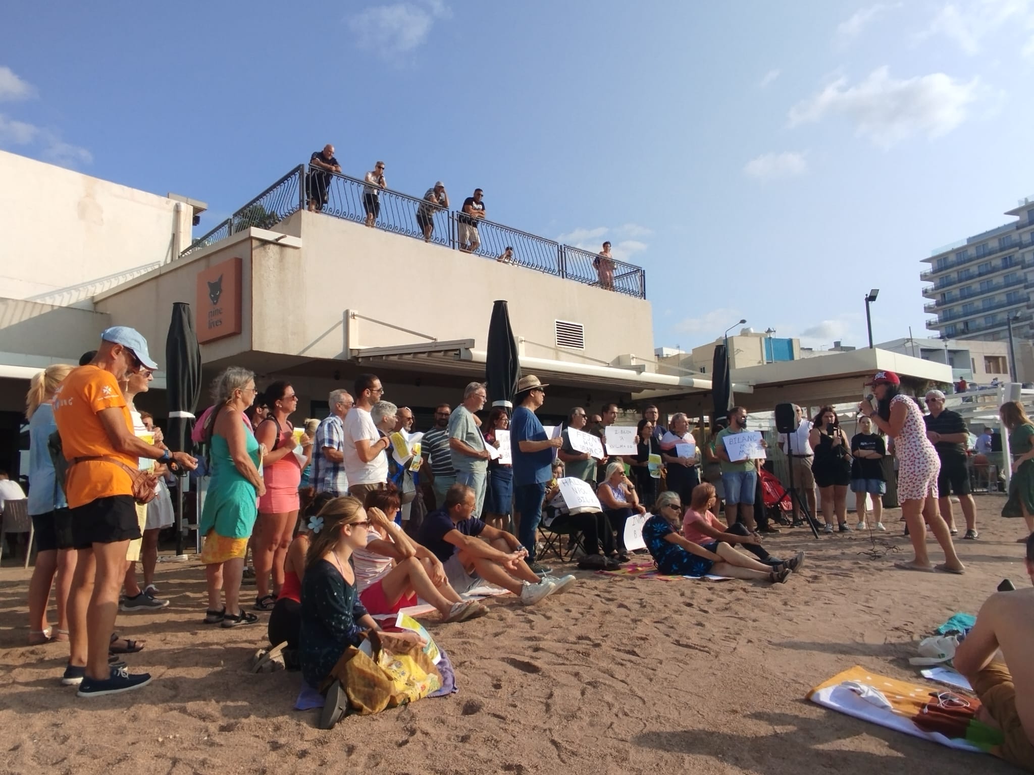residents-groups-demand-return-of-public-beaches-and-promenades