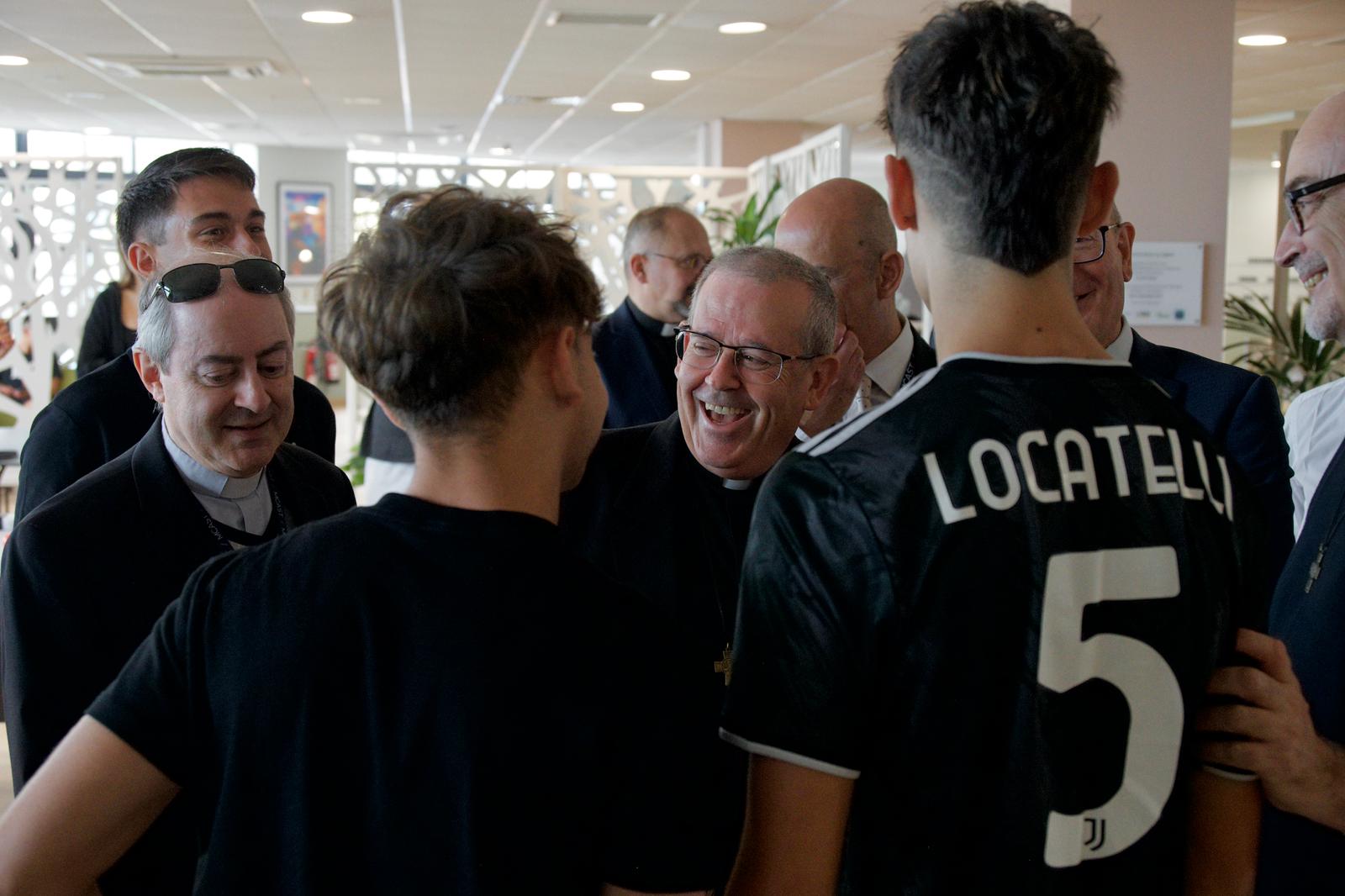 Fr Fabio Attard meets students at MCAST