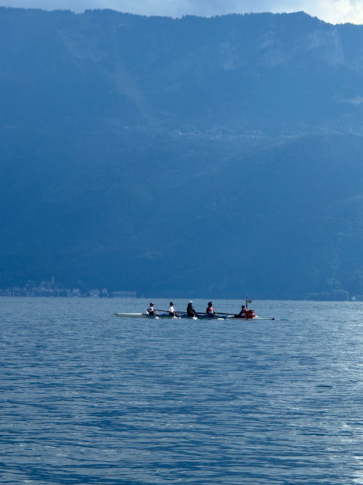 Mark Schembri jibbrilla fit-Tour du Léman à l’Aviron f’Ġinevra