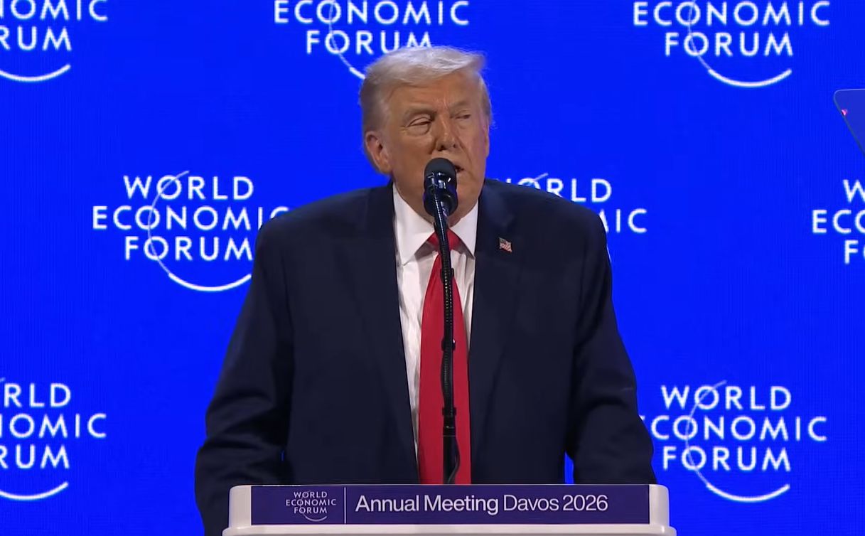 Trump jgħid li mhux se jaħtaf lil Greenland bil-forza