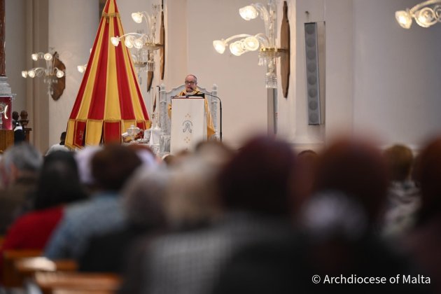 M’intomx piż, invisibbli jew minsija – L-Isqof b’messaġġ lill-morda