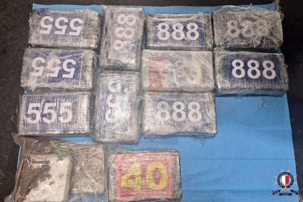 Four arrested over €600,000 cocaine importation from Sicily