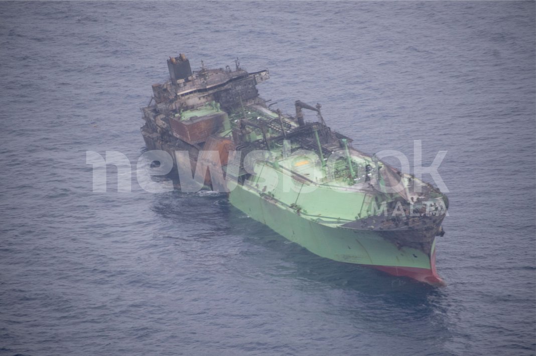 Damaged Russian tanker becomes 'ghost ship' drifting blindly in ...