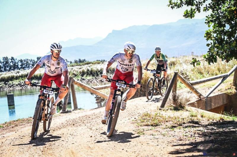Tmiem Riżultati Tajbin għat-timijiet Maltin fi Tmiem Absa Cape Epic