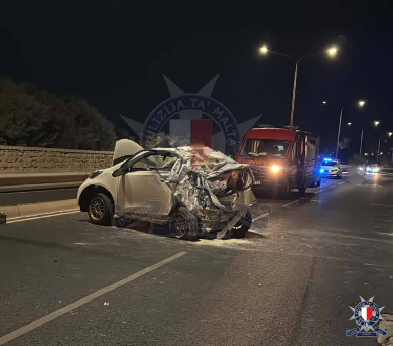 Man injured in collision between two vehicles in Żebbuġ